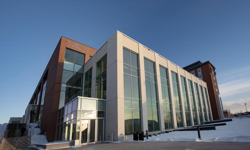 The Brian Mulroney Institute of Government Dahdaleh Practitioner-in-Residence Presents: The Honour to Serve Workshop Series