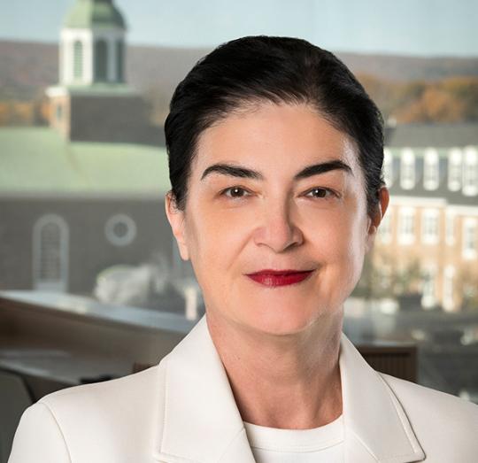 Dr. Lavinia Stan