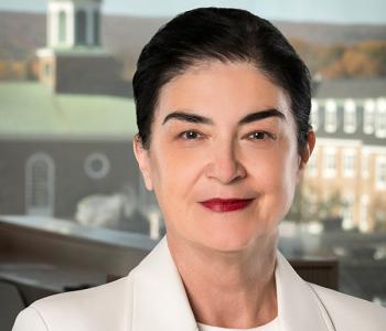 Dr. Lavinia Stan